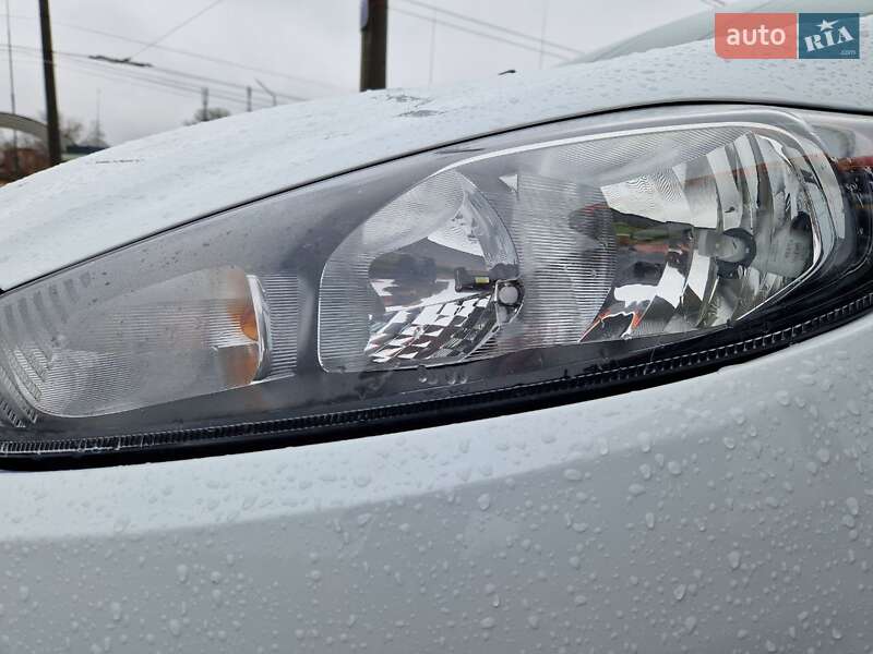 Хетчбек Ford Fiesta 2013 в Кропивницькому фото 25 Хетчбек Ford Fiesta 2013 в Кропивницькому