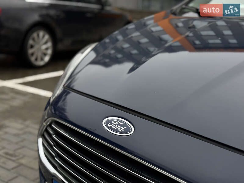 Хэтчбек Ford Fiesta 2015 в Днепре фото 12 Хэтчбек Ford Fiesta 2015 в Днепре