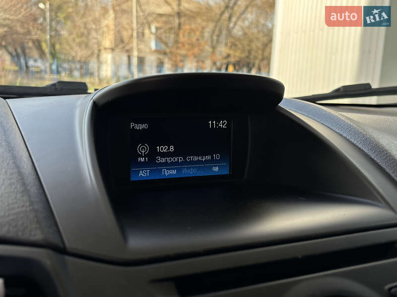Седан Ford Fiesta 2017 в Миколаєві