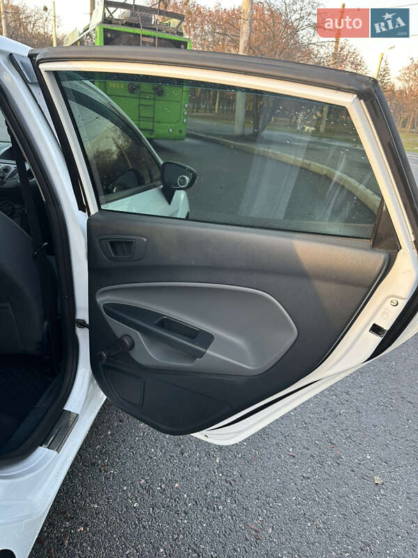 Хетчбек Ford Fiesta 2011 в Харкові