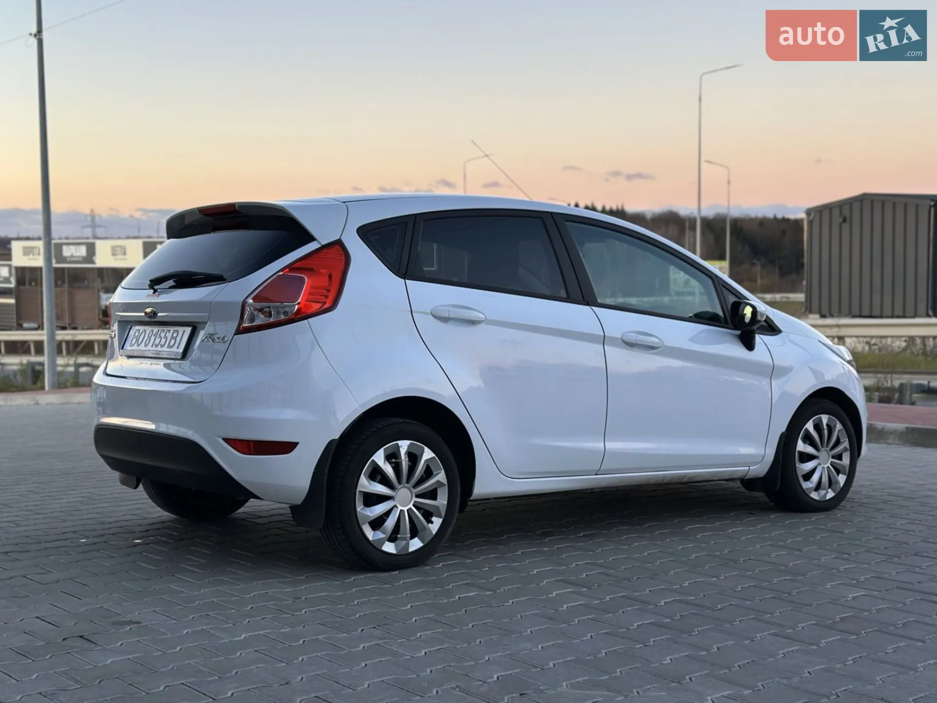 2017 Ford Fiesta - мініатюра 12