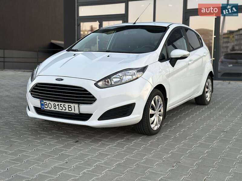 Хетчбек Ford Fiesta 2017 в Тернополі