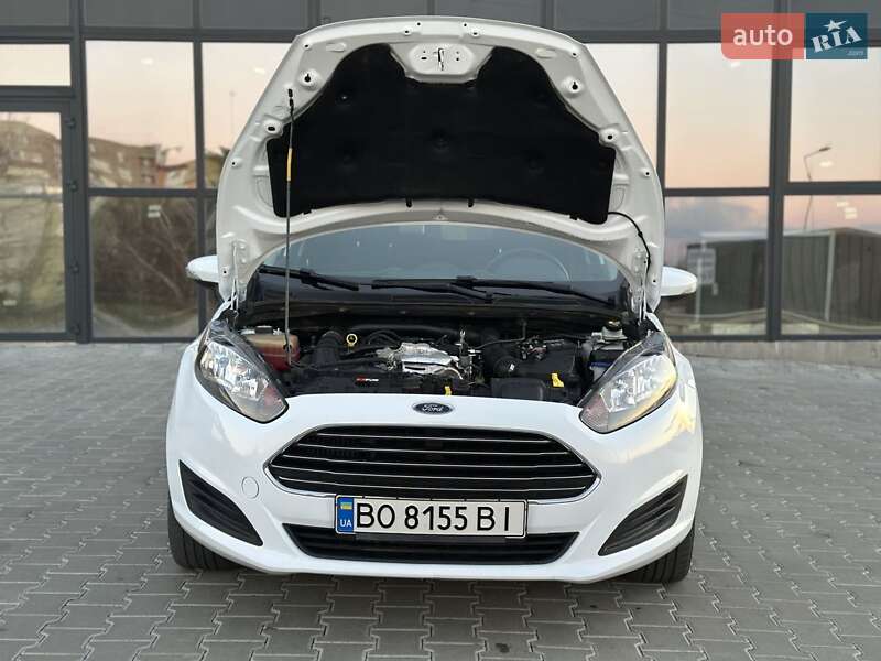 Хетчбек Ford Fiesta 2017 в Тернополі