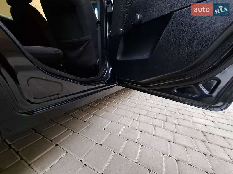 Хэтчбек Ford Fiesta 2007 в Одессе