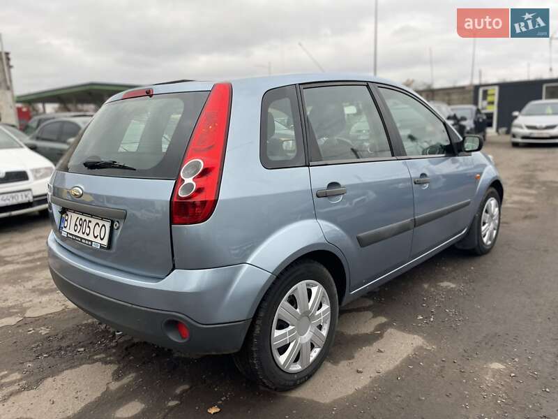 Хэтчбек Ford Fiesta 2006 в Полтаве