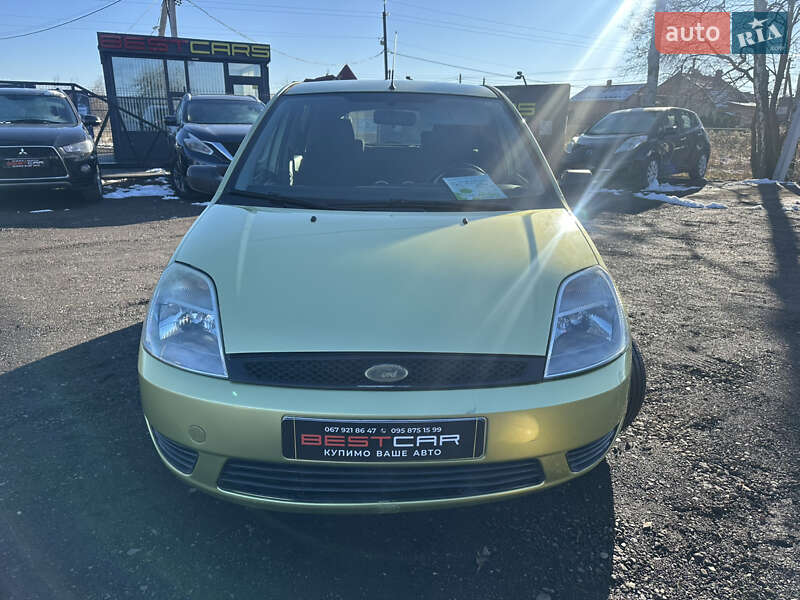 Хетчбек Ford Fiesta 2005 в Івано-Франківську