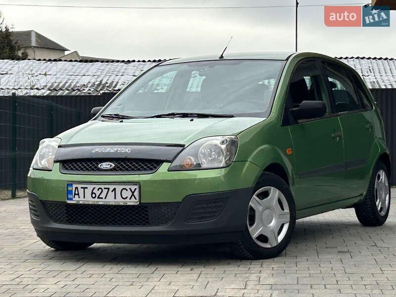 Хетчбек Ford Fiesta 2006 в Івано-Франківську