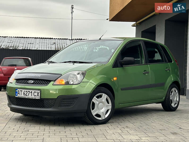 Хетчбек Ford Fiesta 2006 в Івано-Франківську