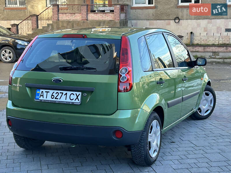 Хетчбек Ford Fiesta 2006 в Івано-Франківську