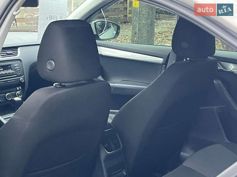 Хетчбек Ford Fiesta 2011 в Києві