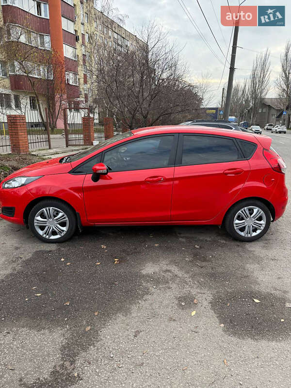 Хетчбек Ford Fiesta 2013 в Дніпрі