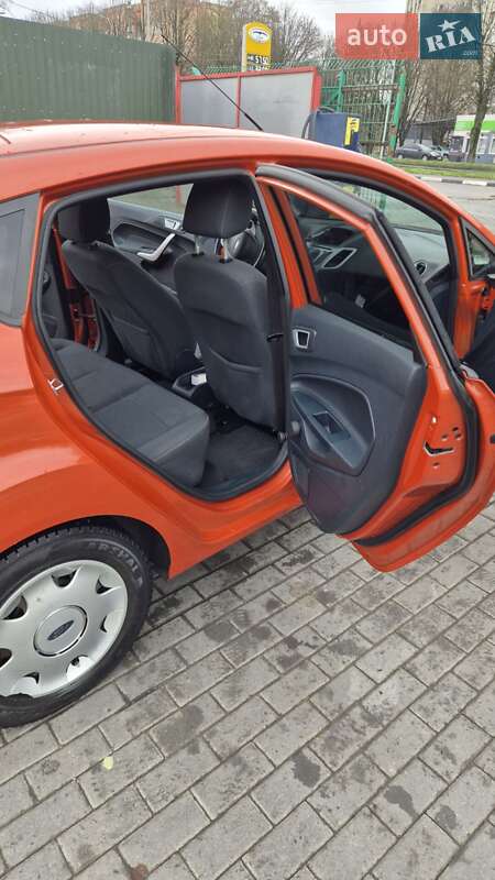 Хэтчбек Ford Fiesta 2012 в Ровно фото 14 Хэтчбек Ford Fiesta 2012 в Ровно