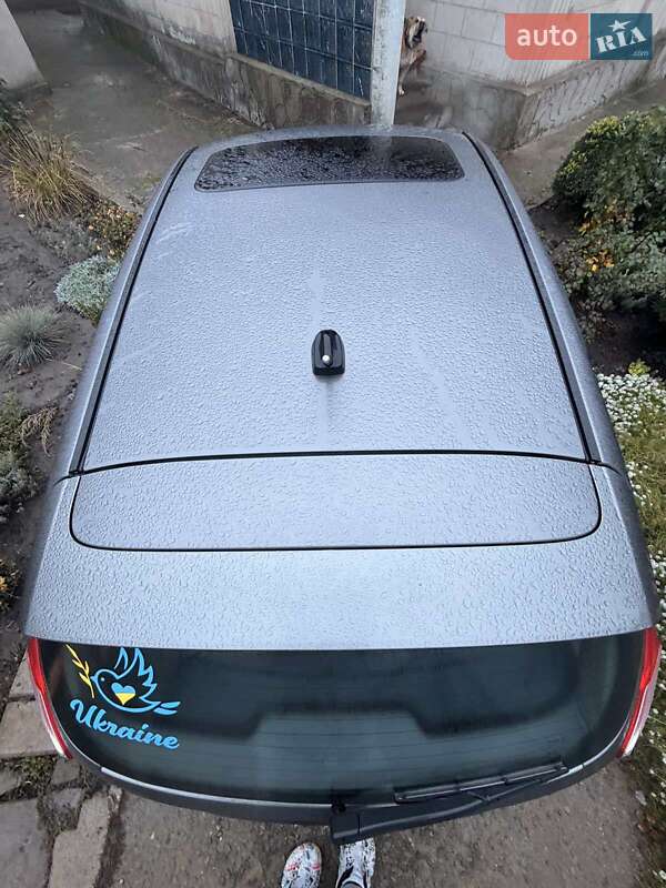 Хэтчбек Ford Fiesta 2013 в Днепре