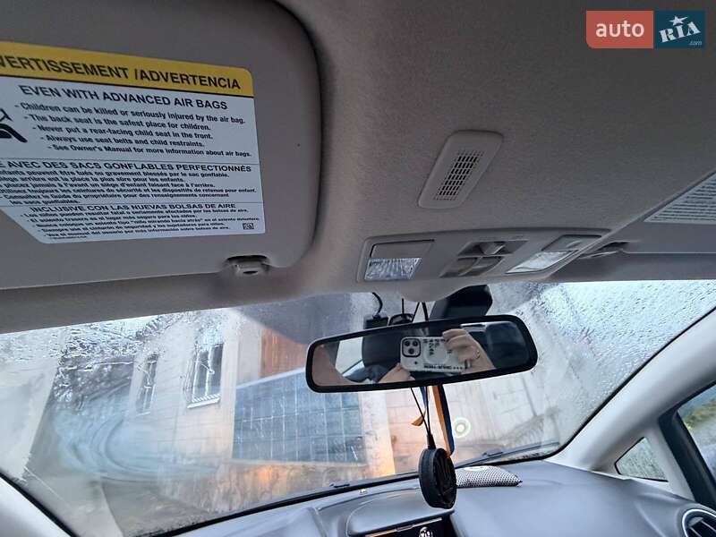 Хэтчбек Ford Fiesta 2013 в Днепре