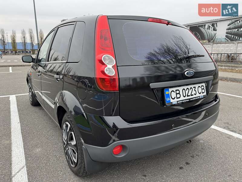 Хетчбек Ford Fiesta 2007 в Києві