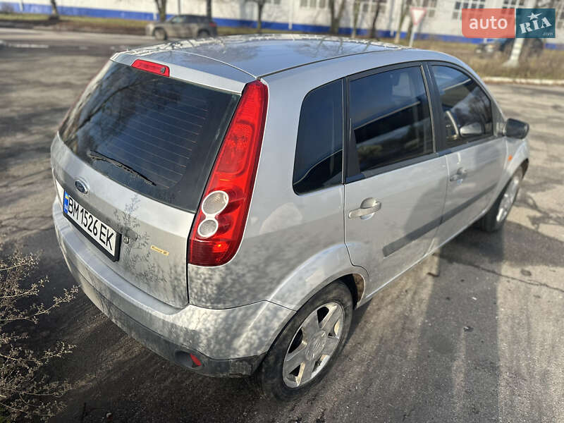 Хэтчбек Ford Fiesta 2008 в Сумах