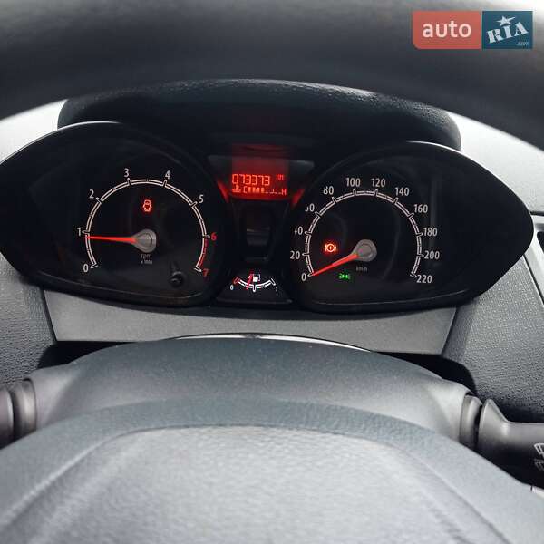 Хэтчбек Ford Fiesta 2012 в Харькове