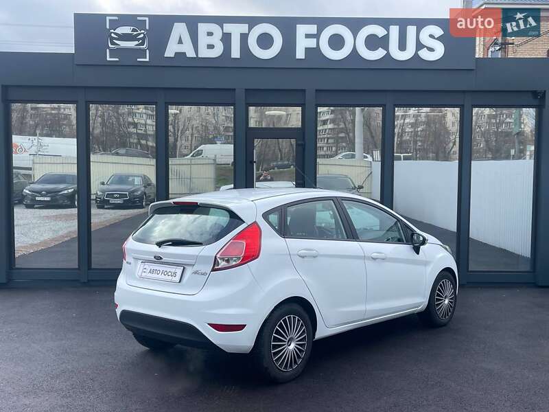 Хетчбек Ford Fiesta 2014 в Києві фото 5 Хетчбек Ford Fiesta 2014 в Києві