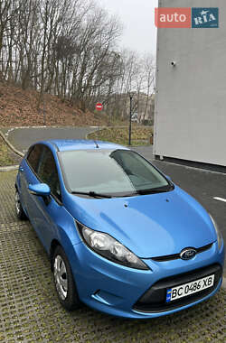 Хетчбек Ford Fiesta 2010 в Львові