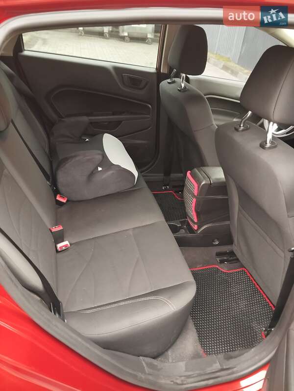 Седан Ford Fiesta 2018 в Запорожье