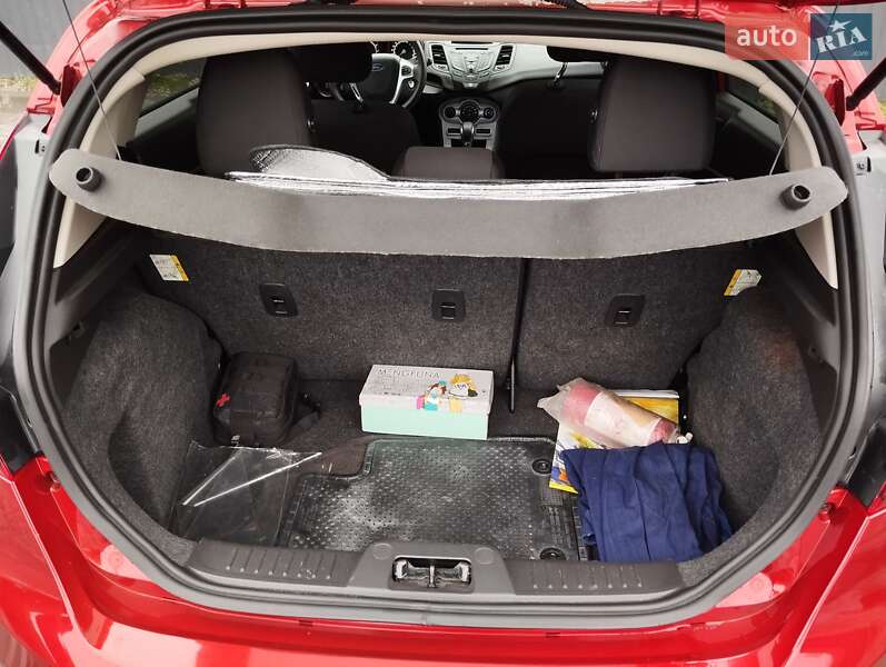 Седан Ford Fiesta 2018 в Запорожье