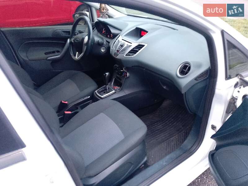 Хэтчбек Ford Fiesta 2011 в Харькове