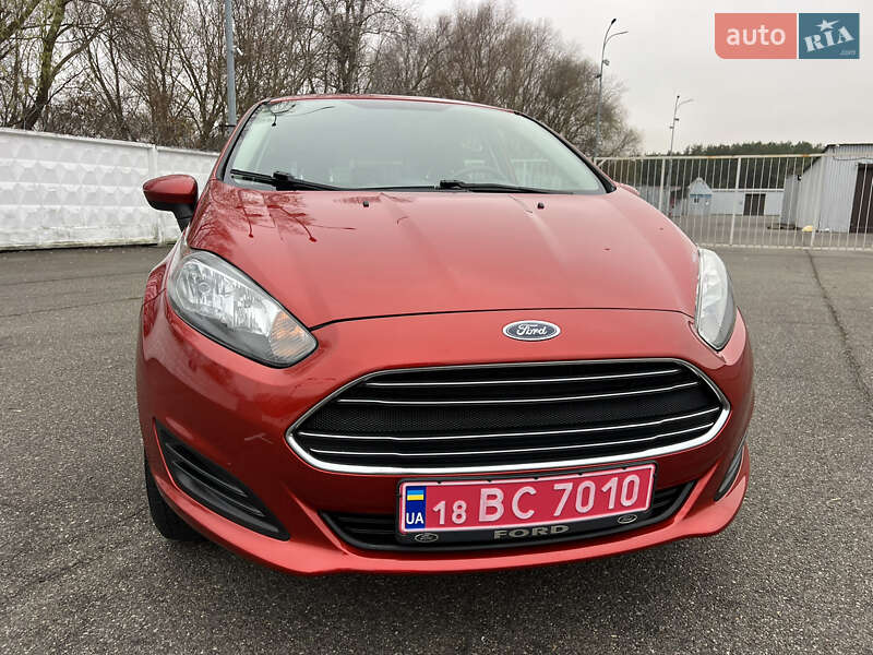 Хетчбек Ford Fiesta 2018 в Києві