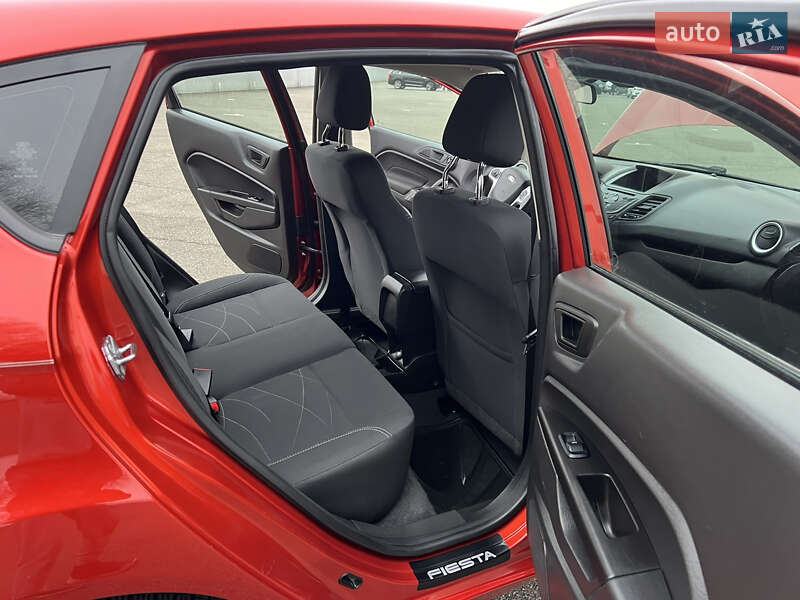 Хетчбек Ford Fiesta 2018 в Києві