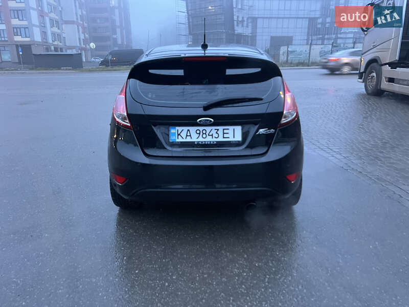 Хэтчбек Ford Fiesta 2014 в Тернополе