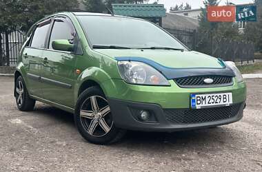 Хэтчбек Ford Fiesta 2006 в Сумах