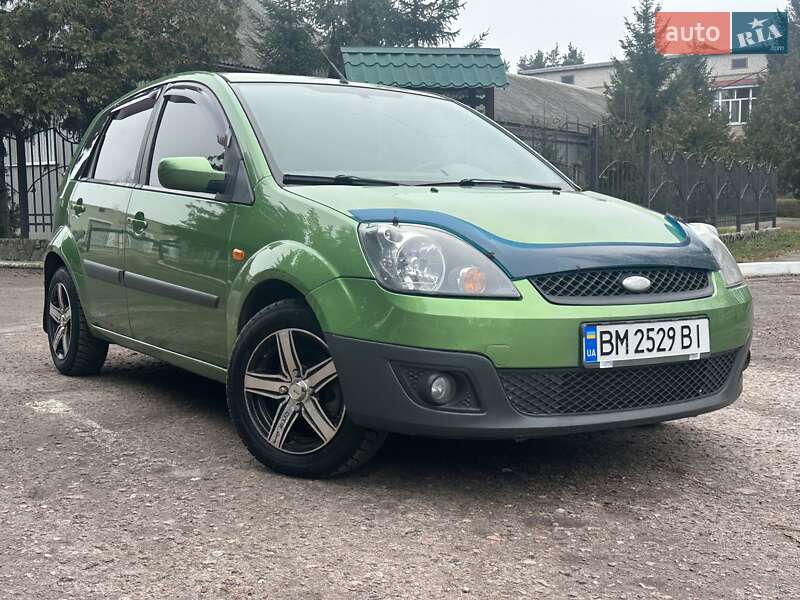 Хетчбек Ford Fiesta 2006 в Сумах