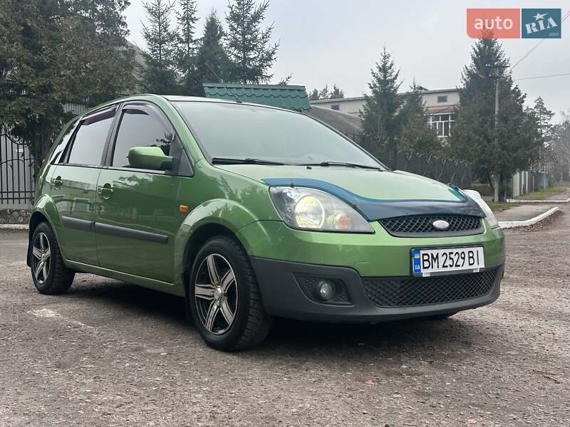 Хетчбек Ford Fiesta 2006 в Сумах