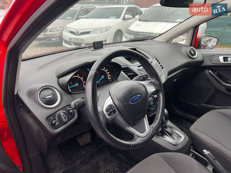 Хетчбек Ford Fiesta 2013 в Полтаві фото 17 Хетчбек Ford Fiesta 2013 в Полтаві