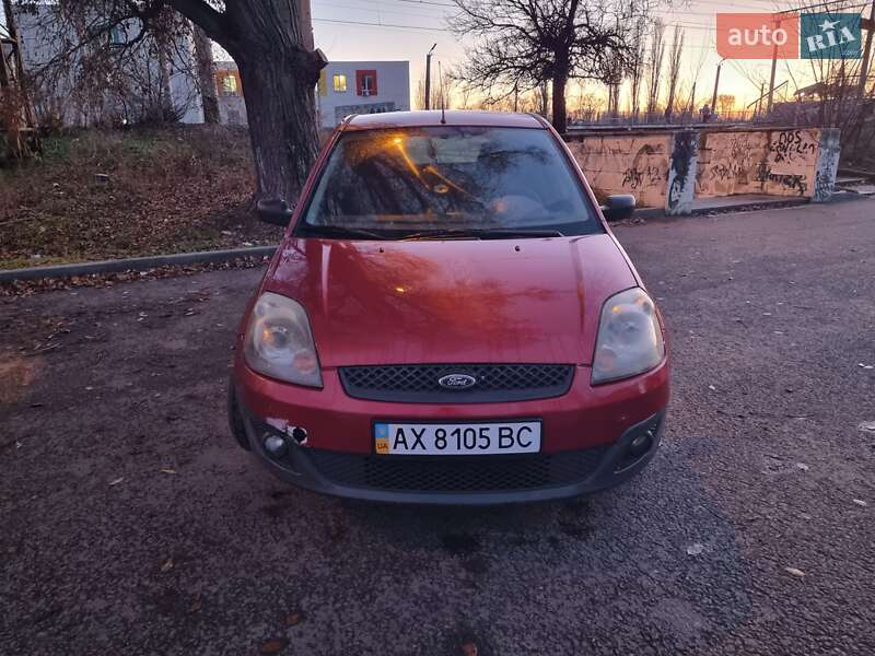 Хэтчбек Ford Fiesta 2007 в Днепре
