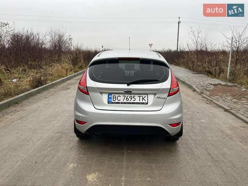 Хетчбек Ford Fiesta 2011 в Львові фото 6 Хетчбек Ford Fiesta 2011 в Львові