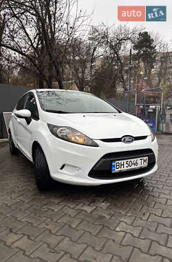 Хэтчбек Ford Fiesta 2011 в Одессе