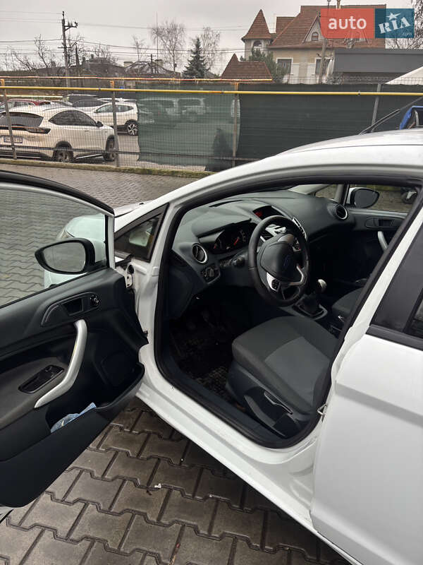Хетчбек Ford Fiesta 2011 в Одесі фото 9 Хетчбек Ford Fiesta 2011 в Одесі
