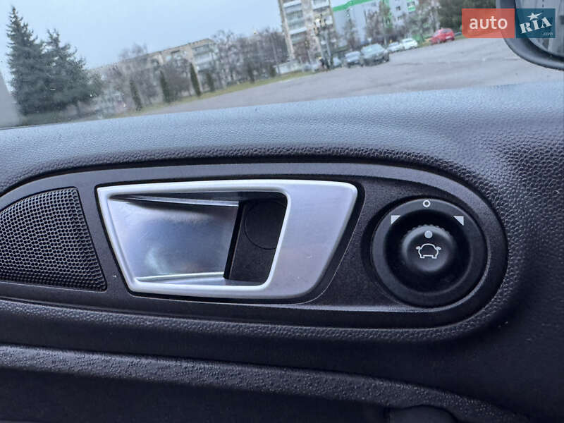 Седан Ford Fiesta 2014 в Ровно фото 58 Седан Ford Fiesta 2014 в Ровно