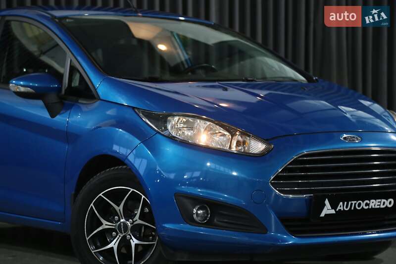 Хетчбек Ford Fiesta 2014 в Києві