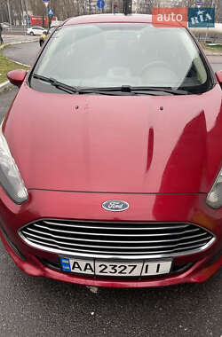 Седан Ford Fiesta 2017 в Киеве