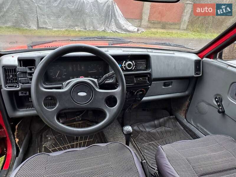 Хэтчбек Ford Fiesta 1987 в Ужгороде