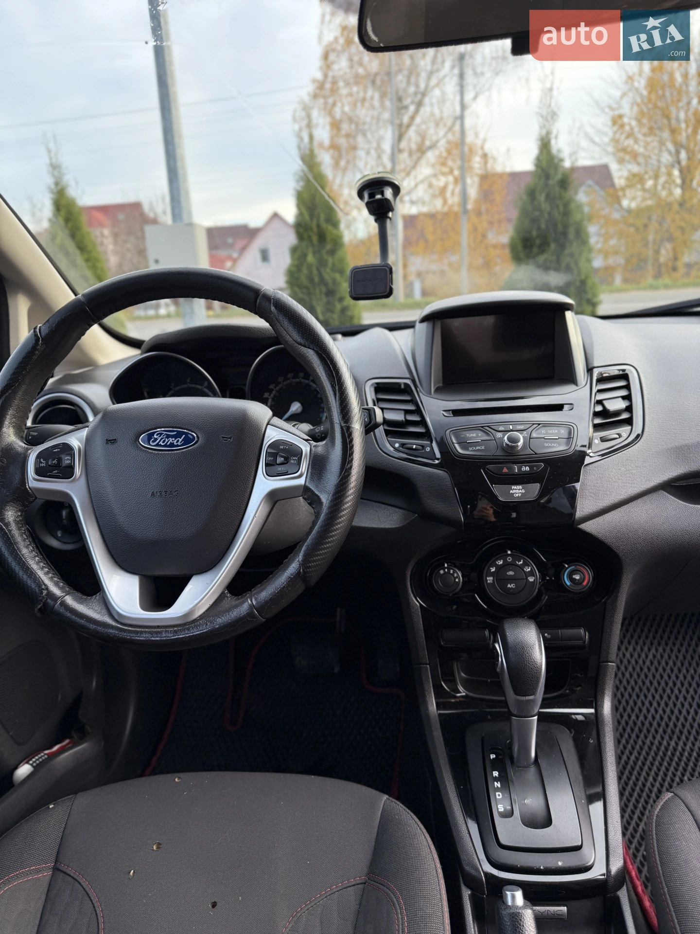 2016 Ford Fiesta - мініатюра 24