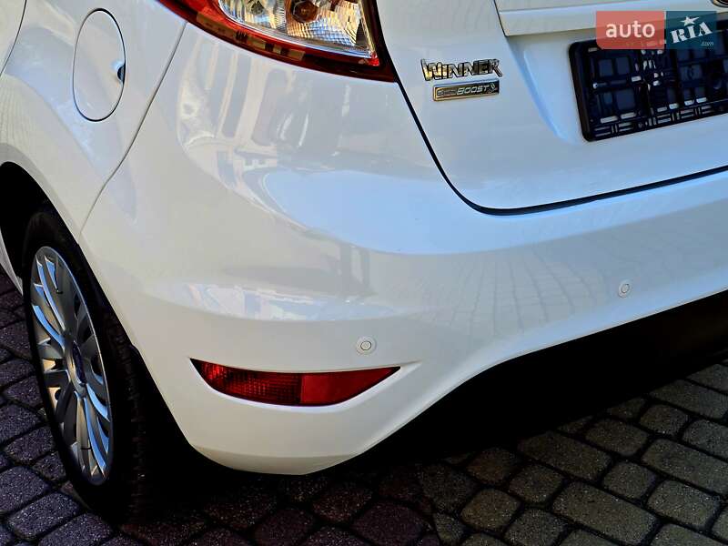 Хетчбек Ford Fiesta 2014 в Мукачевому