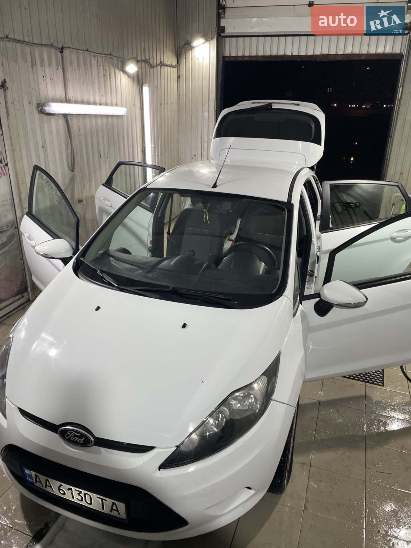2012 Ford Fiesta - мініатюра 9