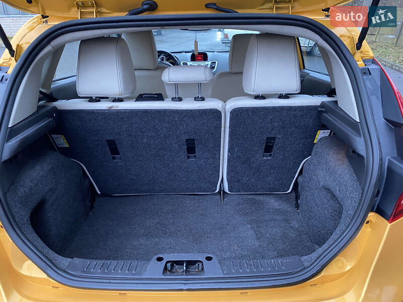 Хетчбек Ford Fiesta 2011 в Хмельницькому фото 20 Хетчбек Ford Fiesta 2011 в Хмельницькому