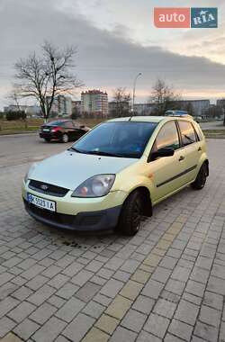 Хетчбек Ford Fiesta 2007 в Вараші