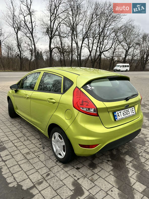 Седан Ford Fiesta 2010 в Тысменице фото 5 Седан Ford Fiesta 2010 в Тысменице