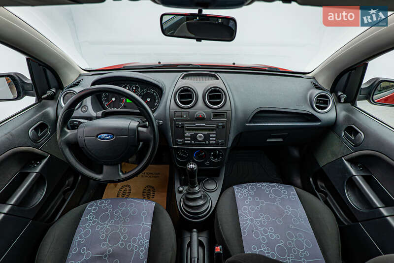 Хетчбек Ford Fiesta 2007 в Києві