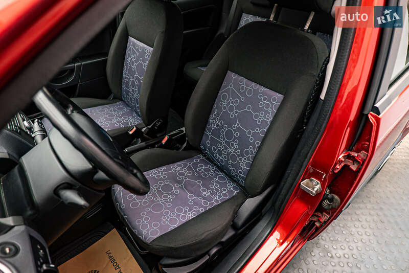 Хетчбек Ford Fiesta 2007 в Києві