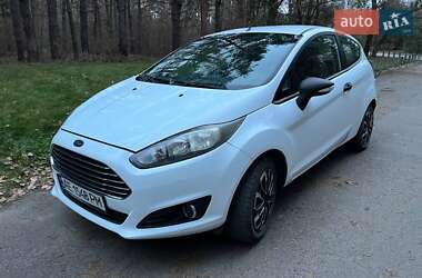 Хэтчбек Ford Fiesta 2013 в Новомосковске